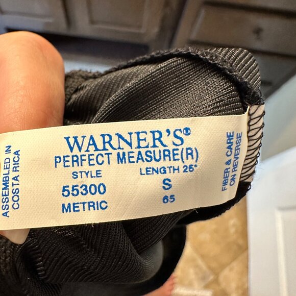 Warner's | VTG Perfect Measure Small 26" Black Nylon Half Slip Skirt Lace Trim - Picture 7 of 8